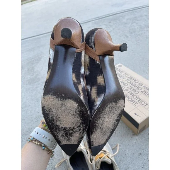 Stuart Weitzman Pumps US7.5 - Picture 7 of 8